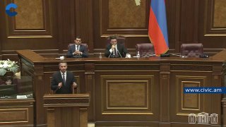 Рубен Рубинян на последнем заседании парламента Армении 8-го созыва