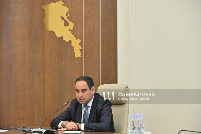 Здание Мецаморской АЭС в Армении, вид снаружи