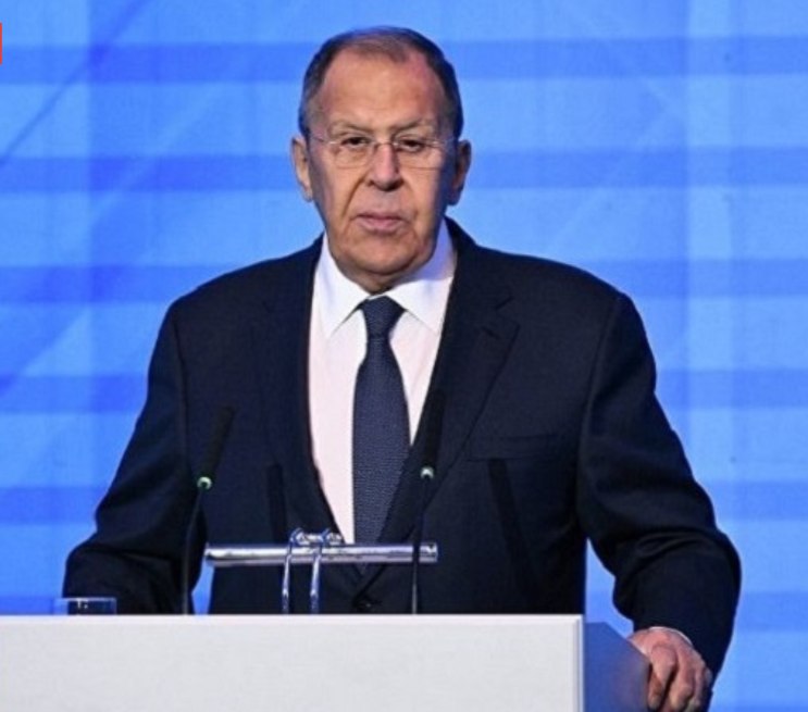 Министр иностранных дел России Сергей Лавров на пресс-конференции в Казани, ОДКБ