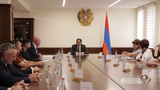 Заседание Общественного совета при Минобороны Армении под председательством Сурена Папикяна