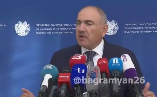 Никол Пашинян выступает с заявлением о железных дорогах Армении