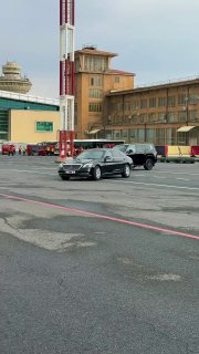 Никол Пашинян в аэропорту перед вылетом в Екатеринбург, Армения