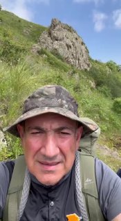 Никол Пашинян на фоне гор в новом видео