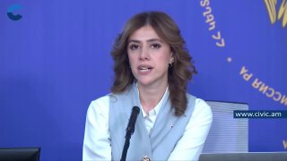 Сотрудники ЦИК РА представляют результаты выборов по регионам Армении