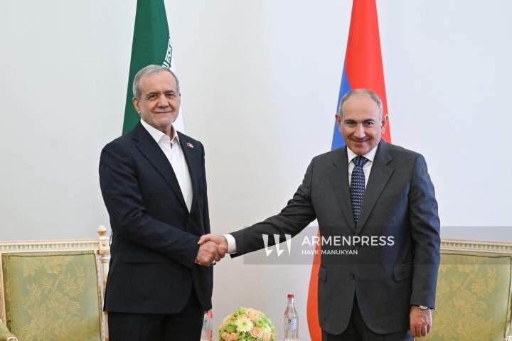 Президент Ирана Масуд Пезешкиан направил поздравление премьер-министру Армении Николу Пашиняну