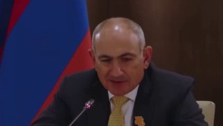 Никол Пашинян и Михаил Мишустин на встрече в Москве, Армения и Россия