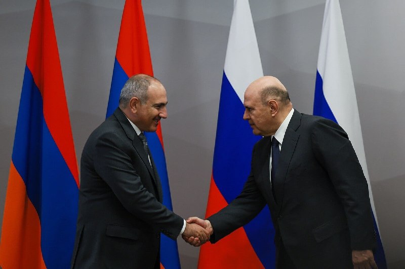 Премьер-министр Армении Никол Пашинян на конференции Иннопром в Екатеринбурге
