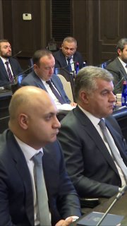 Никол Пашинян выступает с заявлением об энергоэффективности панельных зданий в Армении