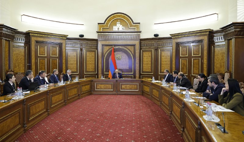 Консультации в правительстве Армении по реформе регистрации недвижимости под председательством Никола Пашиняна