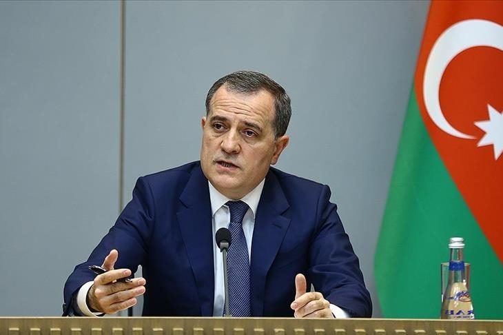 Глава МИД Азербайджана Джейхун Байрамов на официальной встрече
