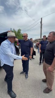 Премьер-министр Армении Никол Пашинян на Ведийском водохранилище в Араратской долине