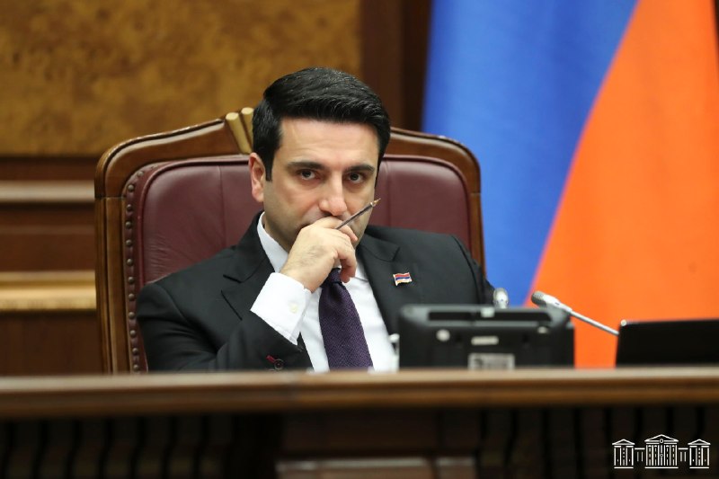 Ален Симонян выступает с заявлением о партиях с иностранными агентами, Армения
